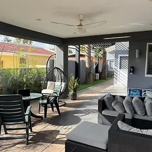 Brown's 1 Bedroom Apartamento Palm Beach